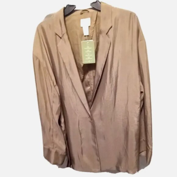 H&M Women’s Oversized Jacket Sz M Beige Wide Sleeve Casual Coat NEW Runs Big - Picture 9 of 15